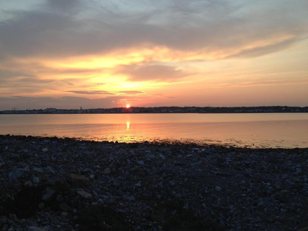 Galway City Self Catering - Salthill Екстер'єр фото