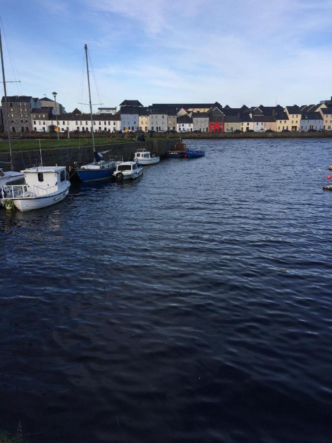 Galway City Self Catering - Salthill Екстер'єр фото